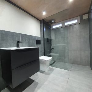 wetroom interior black fittings