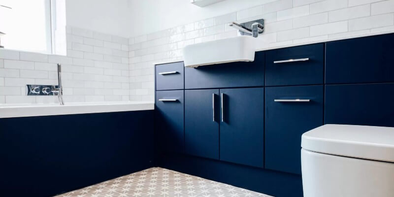 navy-blue-cupboards