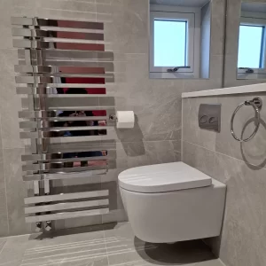 accessible-bathroom-scaled